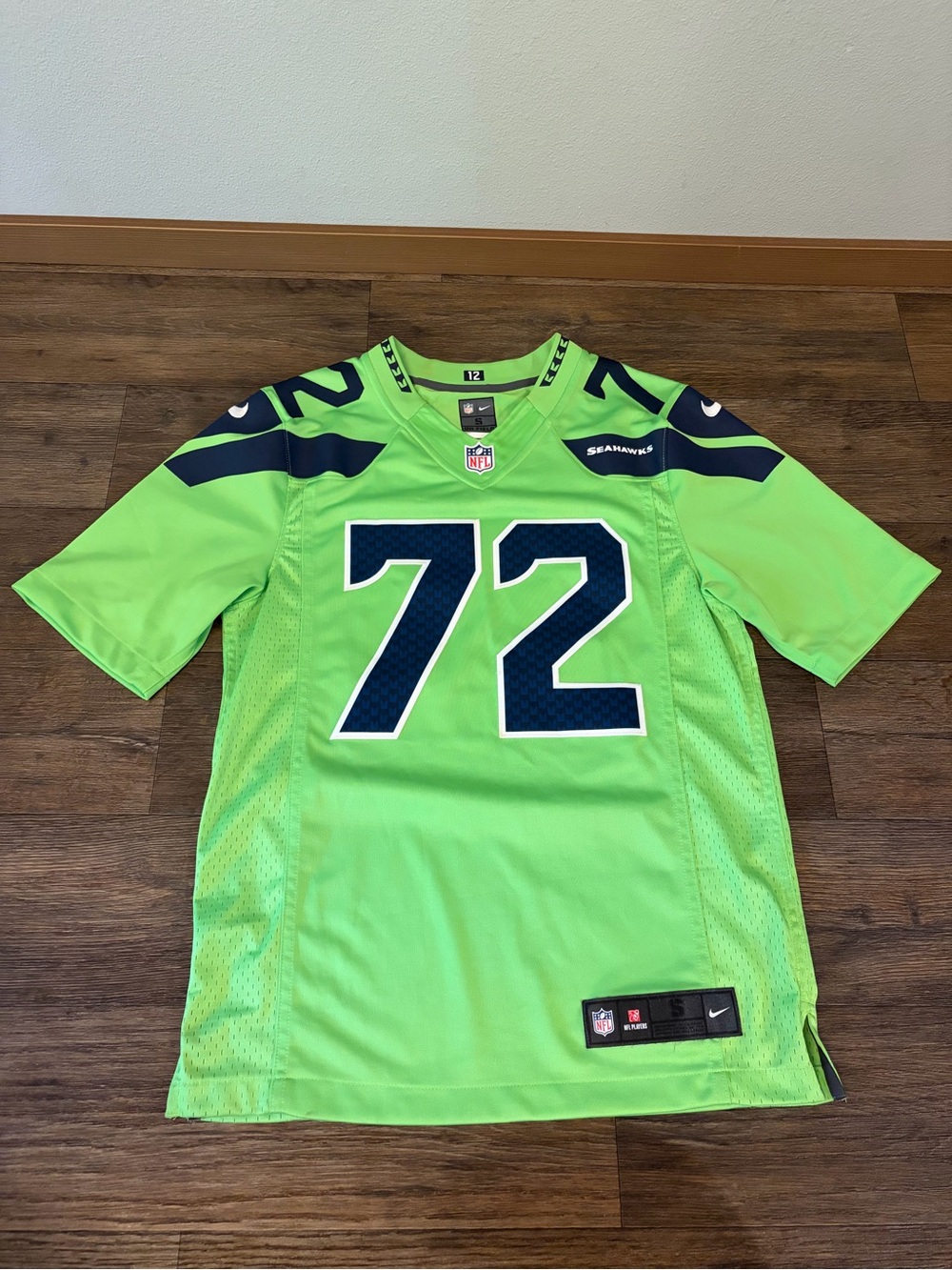 Nike Men’s Seattle Seahawks Color Rush Micheal Bennet #72 Jersey Size Small